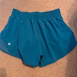 Lulu Hotty Hot shorts size 6